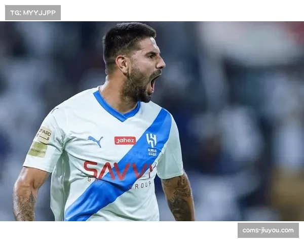 利雅得胜利阵型结构解析 四四二体系下攻防转换效率